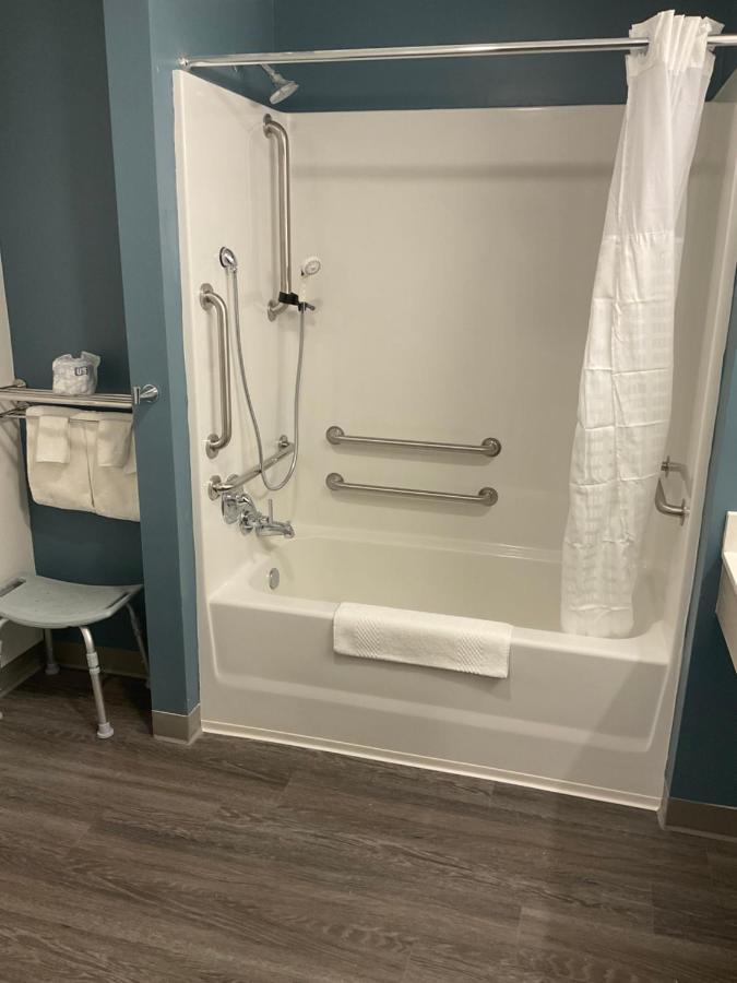 Woodspring Suites Concord-Charlotte Speedway Bagian luar foto
