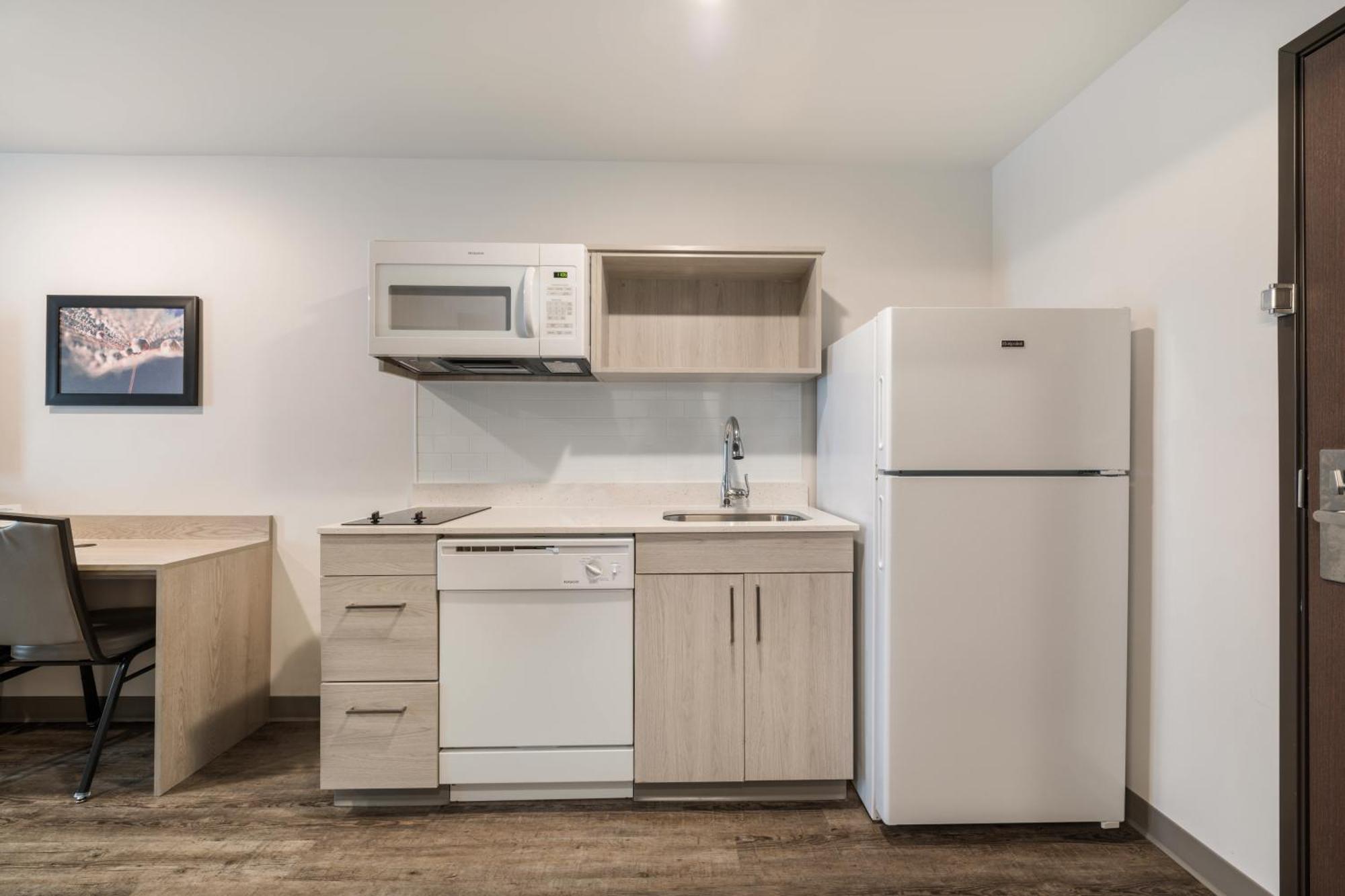 Woodspring Suites Concord-Charlotte Speedway Bagian luar foto